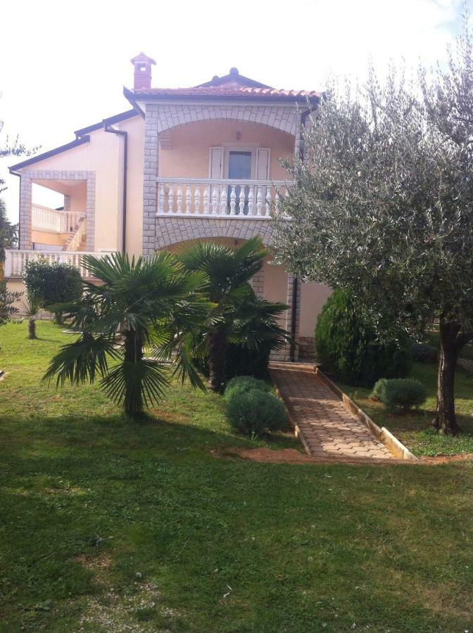 פורץ Apartments Marinela מראה חיצוני תמונה