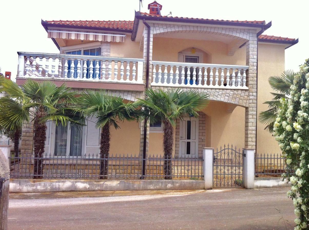פורץ Apartments Marinela מראה חיצוני תמונה