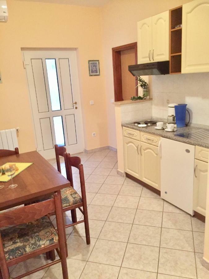 פורץ Apartments Marinela מראה חיצוני תמונה